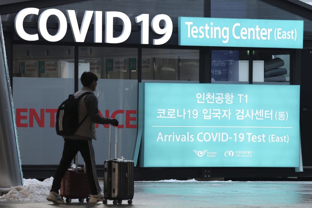 japan-tests-all-china-arrivals-for-covid-as-cases-surge
