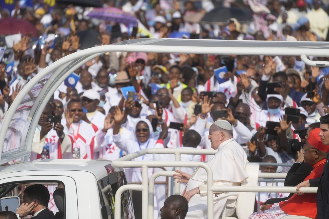 before-a-crowd-of-1-million,-pope-francis-urges-congolese-to-forgive