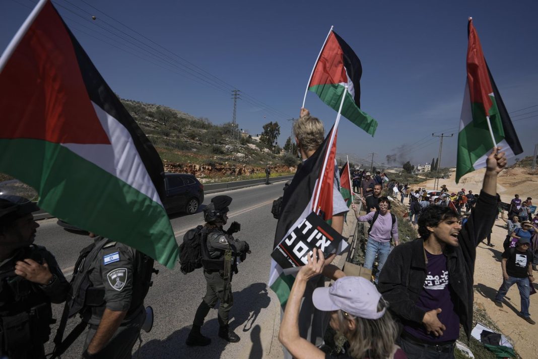 army-blocks-israeli-rally-supporting-torched-west-bank-town