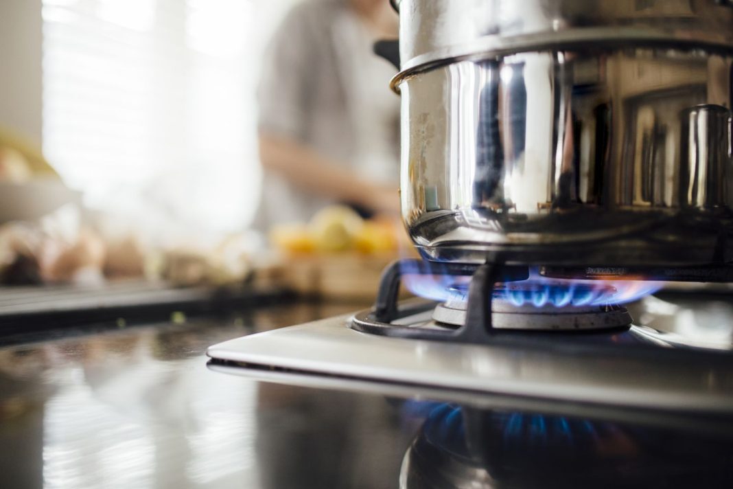 house-gop-eyes-gas-stove-protections-as-sprawling-energy-bill-nears-passage