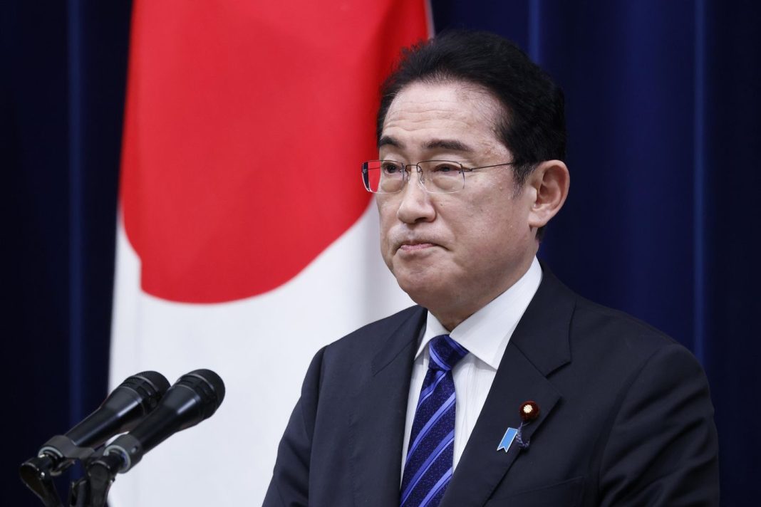 explosion-reported-at-japanese-port-during-prime-minister’s-visit;-suspect-arrested